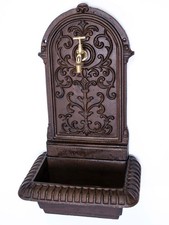 Fontana da parete con lavabo -