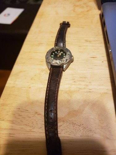 Water resistant guess - water, watch