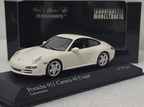 Porsche 911 carrera 4s - (997),