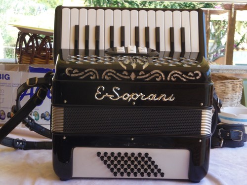Fisarmonica bassi soprani - fisarmonica, 48