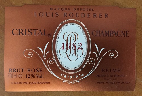 Une étiquette champagne - une,