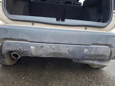 850101569S Paraurti post