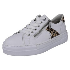 Donna Rieker Casual Plateau