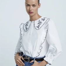 Camicia ricamata con colletto