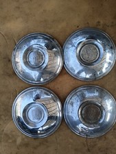 FIAT 600 epoca borchie  usato ottime condizioni vedi  foto