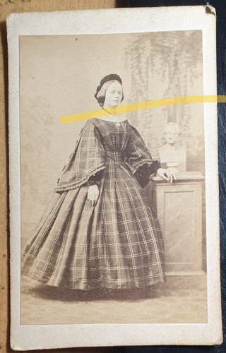 Maria clausen tarup anni - /,