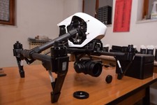 DJI INSPIRE 1 PRO RAW ZENMUSE X5R + 9 TB48 and 2 TB47