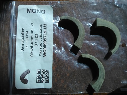 Valve shim adjusting - shim, tool