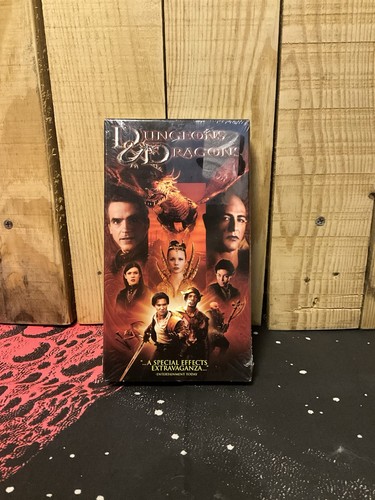 Dungeons dragons 2000 vhs - dungeons,