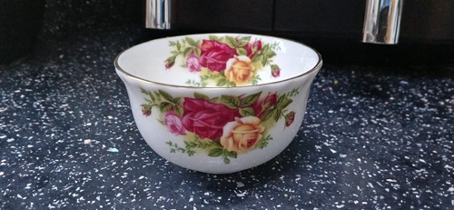 Royal albert old - royal,