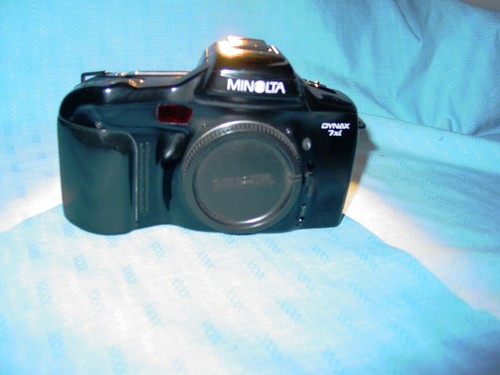 Minolta dynax 7xi - minolta,