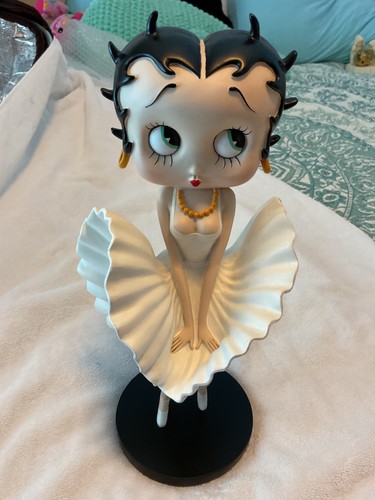 Statua betty boop come marilyn - statua,