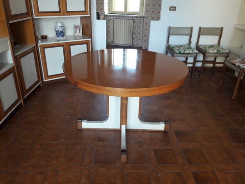 Tavolo rotondo allungabile - rotondo,