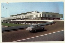 1973 VOLGA GAZ 21 FOTO CARTOLINA LENINGRADO ( SAN PIETROBURGO ) NVG 