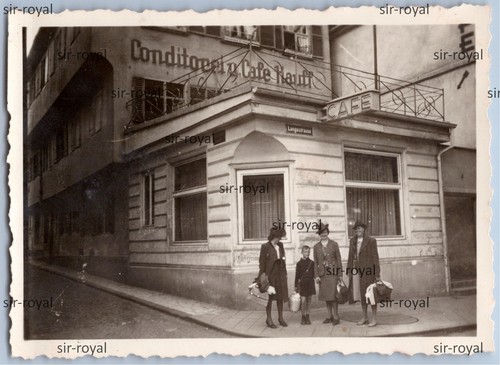 Ulm anni cafe - anni, '30
