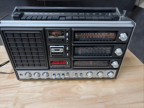 Radio multibanda grundig - radio,
