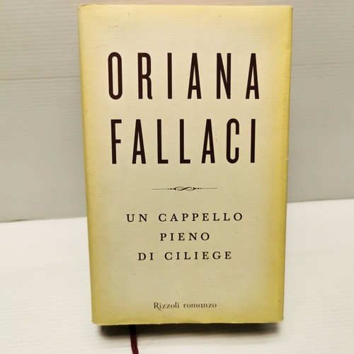 Cappello pieno di - un,