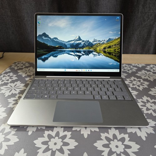 Surface laptop touch - 2,