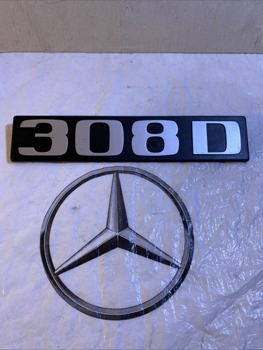 Mercedes w602 distintivo - t2,