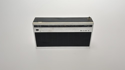 Sony 820 radio - radio, a