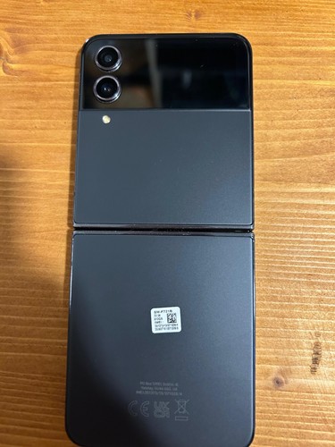 Samsung galaxy flip 512 - z, 4