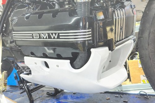 Coperchio motore spoiler bug
