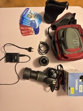 Canon EOS 1100D con obiettivo EF-S 18-55mm III - AF 55-200mm