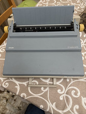 Macchina Da Scrivere Olivetti