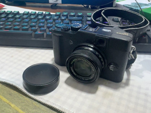 Fuji x10 fotocamera - fuji,