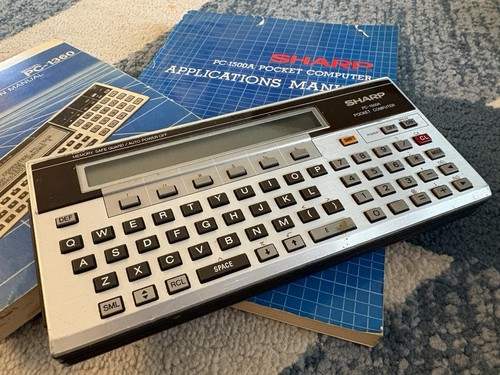 Computer tascabile sharp - computer,