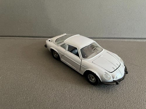 Ancienne miniature voiture - ancienne,