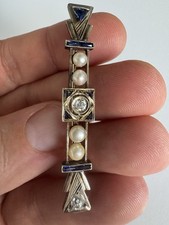 Spilla Vittoriana Oro Perle Diamanti E Zaffiri Iconica