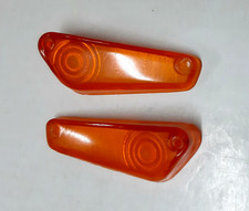 coppia plastiche frecce laterali Alfa Romeo Giulietta +varie (marca "PV" -epoca)