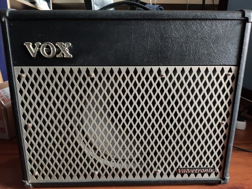 Amplificatore per chitarra - amplificatore,