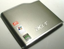 Acer Veriton M410 Front accent