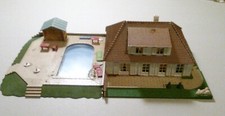 Accessorio per plastico, villa con piscina. Scala HO.