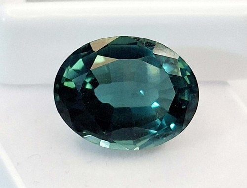 Zaffiro verde teal - verde, taglio