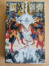 Crisi sulle terre infinite Absolute Edition Cofanetto 2 Volumi DC Comics Planeta