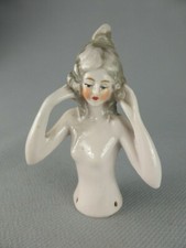 4- ANTICA MEZZA FIGURINA