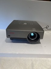 EIKI EIP-4500 DLP Projector