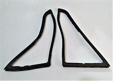 Coppia di guarnizioni deflettori anteriore destro e sinistro per Fiat 1300/1500