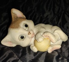 statuina Giuseppe Armani