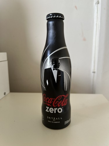 James bond 007 skyfall coke - james,