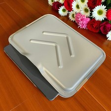 Custodia rigida sottile per