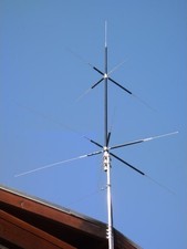 Antenna Maldol HVU‑8 multibanda HF/VHF/UHF