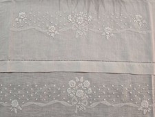 Set asciugamani ricamati 1+1