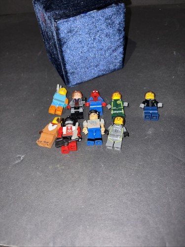 Lotto minifigure lego - 10,