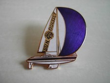 Pin's émaillé EGF - Bateau -