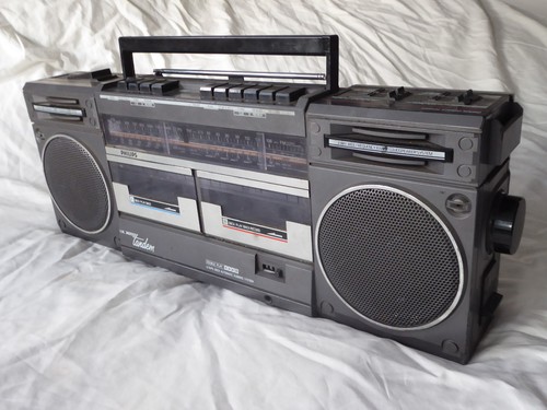Ricambi riparazione stereo - ricambi/riparazione,