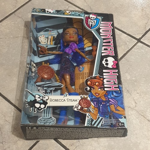 Monster high doll box - high,